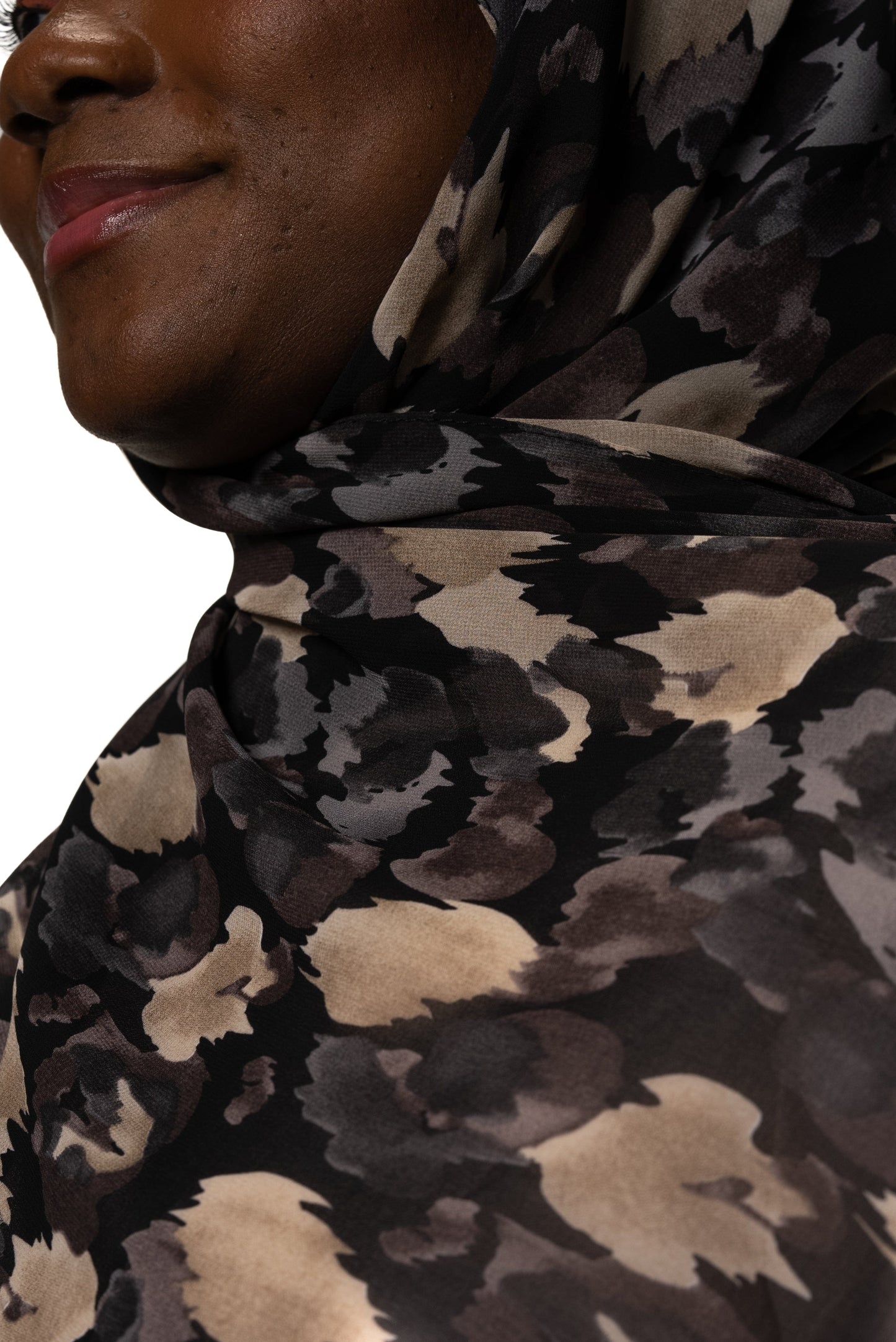 Jolie Nisa Hijab Elevate Your Style with Jolie Nisa Non-Slip Printed Chiffon Hijabs - Elegant, Comfortable, and Secure Hijabs for Women Jolie Nisa Non-Slip Printed Chiffon Hijabs - Elegant, Comfortable