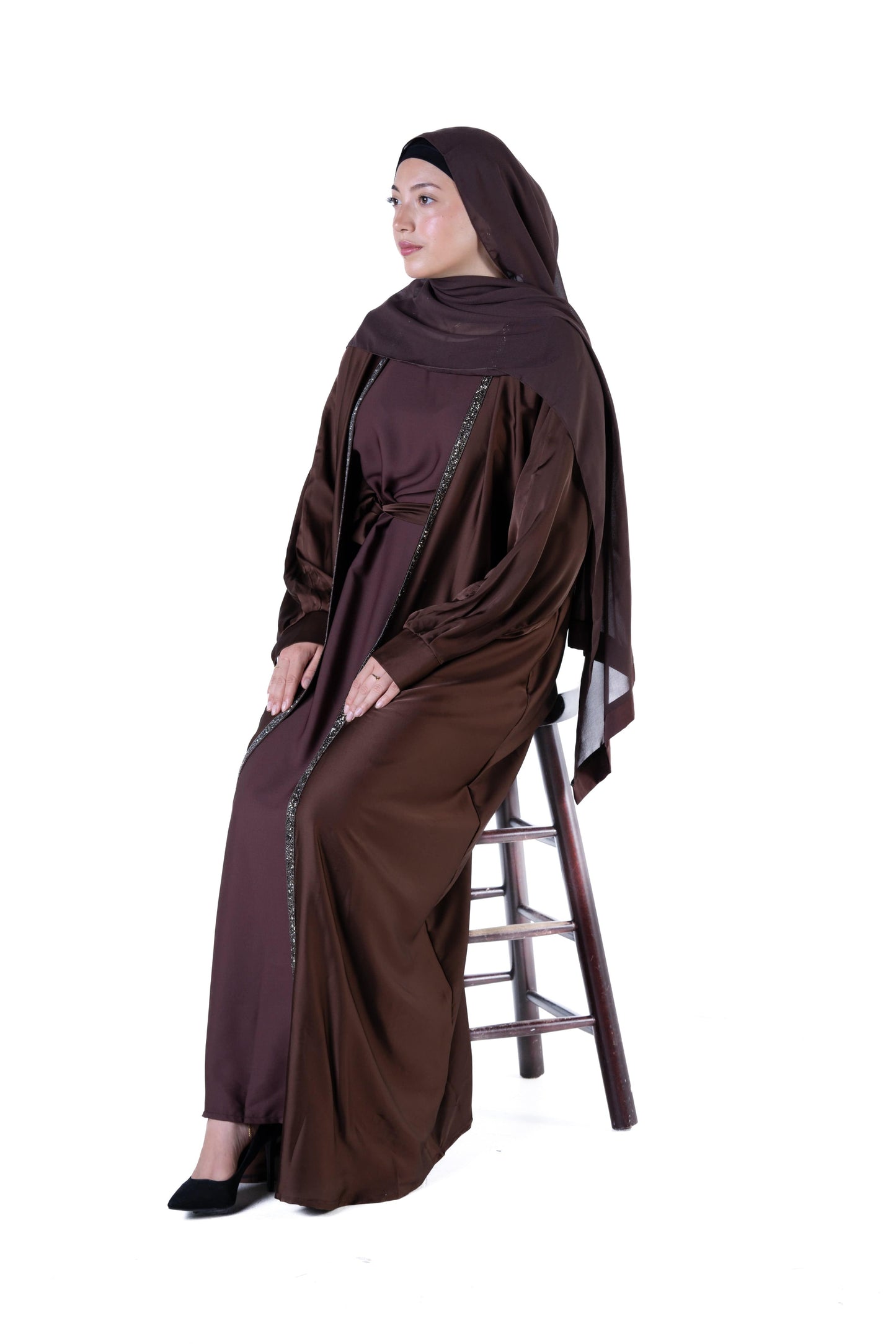 Jolie Nisa Abaya Luxurious  Brown Open Abaya Kimono with Border Trim | Jolie Nisa | Montreal