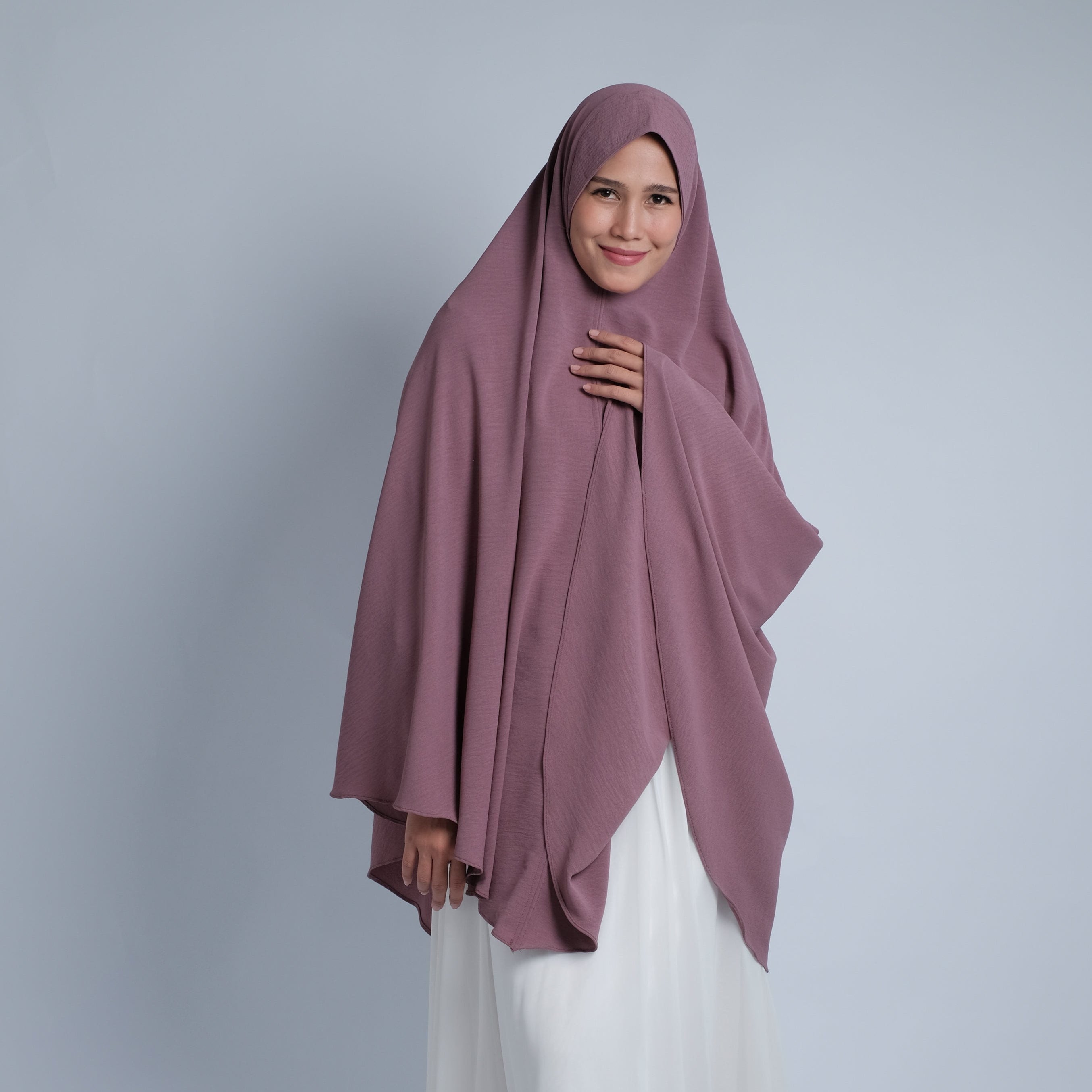 jolienisa Hijab Purple No-Iron One-Piece Crinkle Fabric Prayer Jilbab | Free Size Islamic Prayer Dress | Lightweight, Breathable Khimar No-Iron Prayer Jilbab – Lightweight & Free Size Crinkle Fabric Khimar