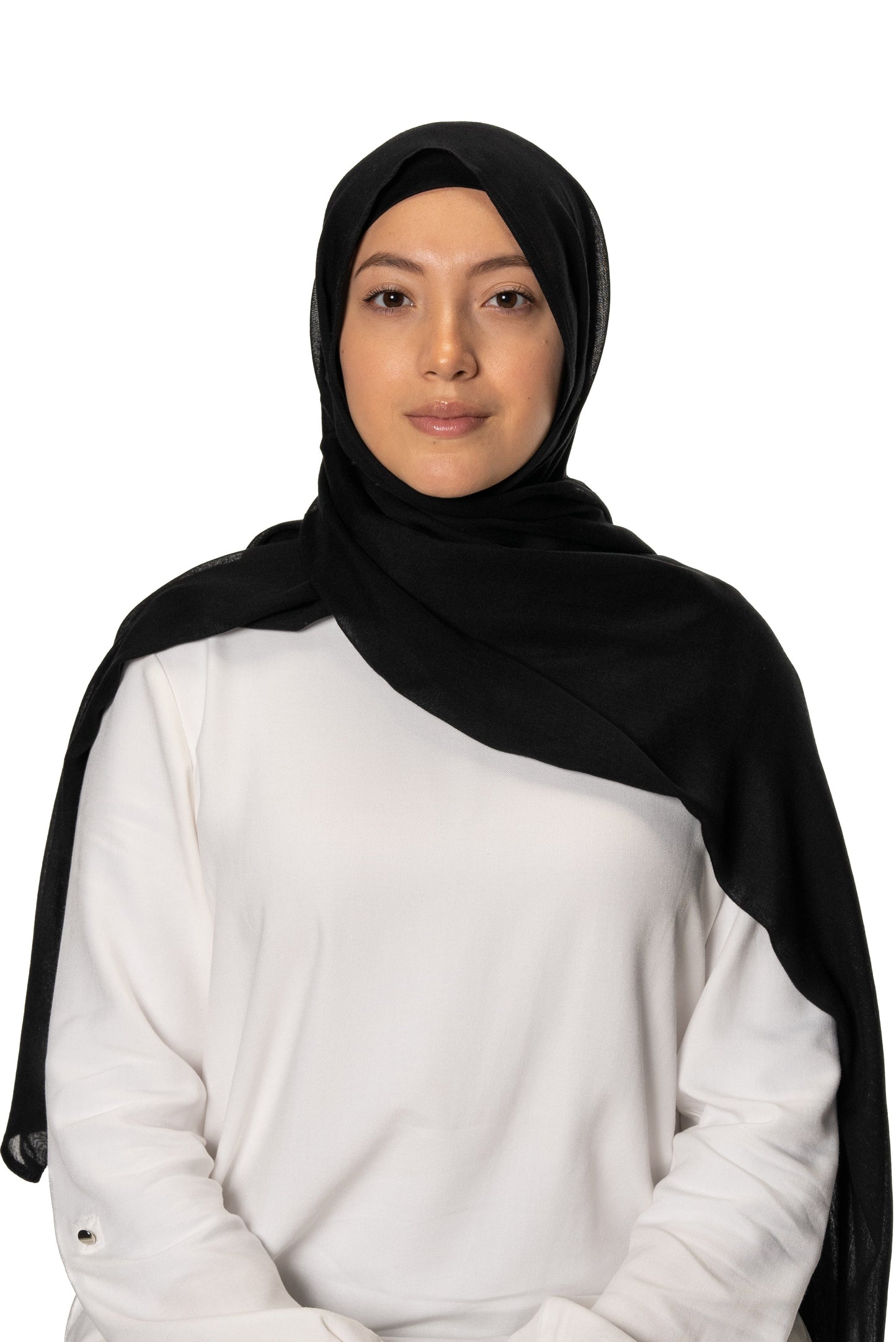 jolie Nisa Hijab Stay Cool and Comfortable with Jolie Nisa Bamboo Maxi Hijab - Lightweight, Breathable, and Stylish  Jolie Nisa Bamboo Maxi Hijab - Lightweight, Breathable,Comfortable