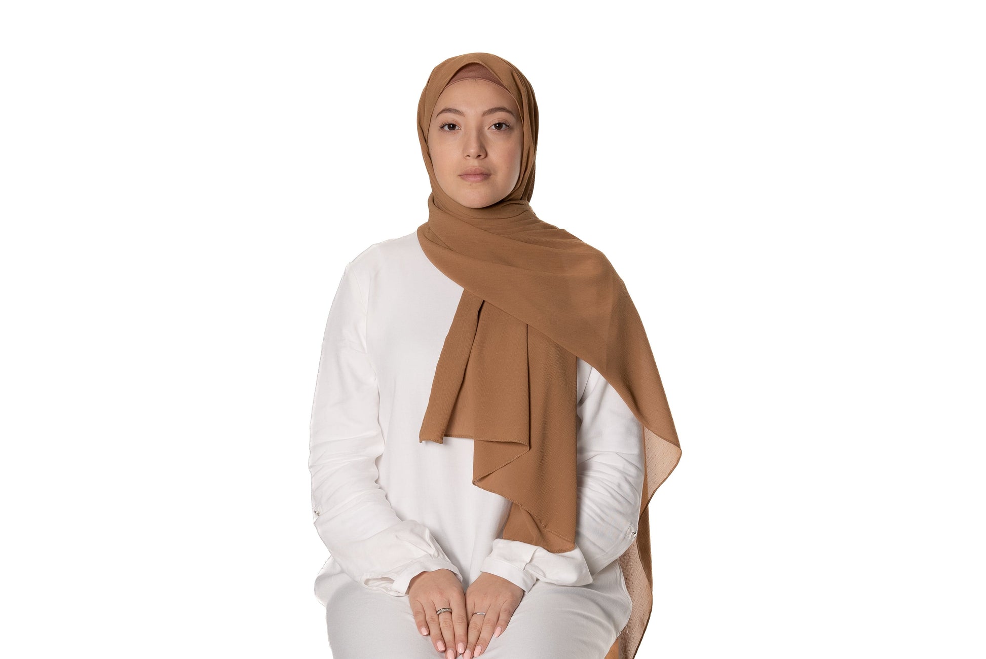 Jolie Nisa Hijab Poweder Brown Premium Luxury Crepe Crinkle Hijab - Non-Slip and Comfortable Hijab for All Occasions Premium Luxury Crepe Crinkle Hijab, voile - Soft and Stylish Headscarf