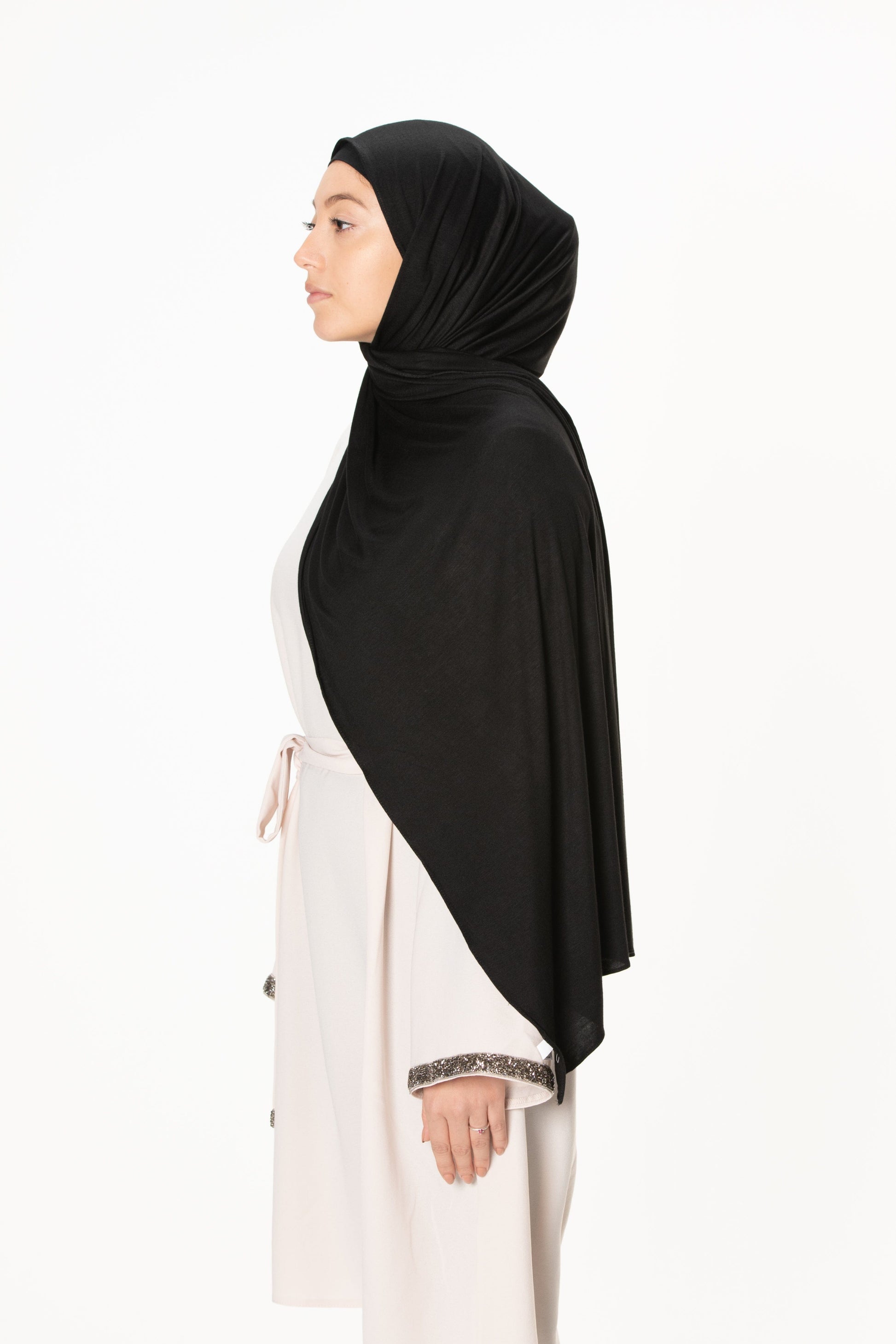 jolienisa Pure Black Jersey Cotton Hijab